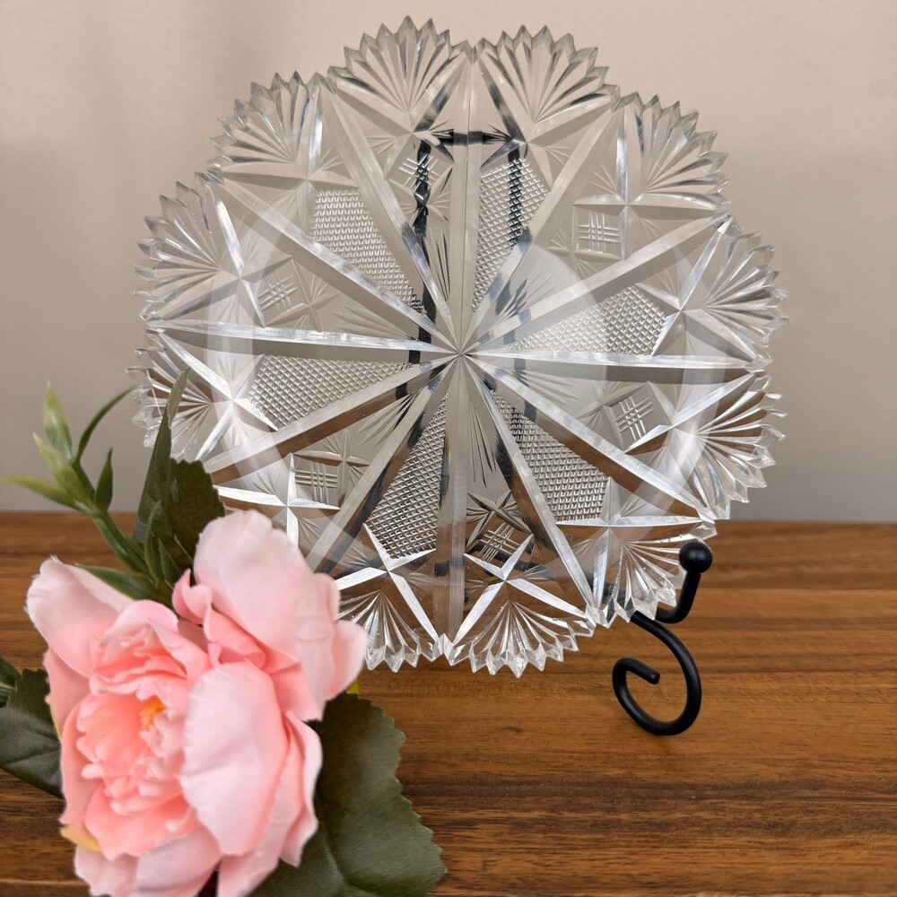 Unmarked Antique American Brilliant Cut Glass 6” Clear Plate Sawtooth Rim